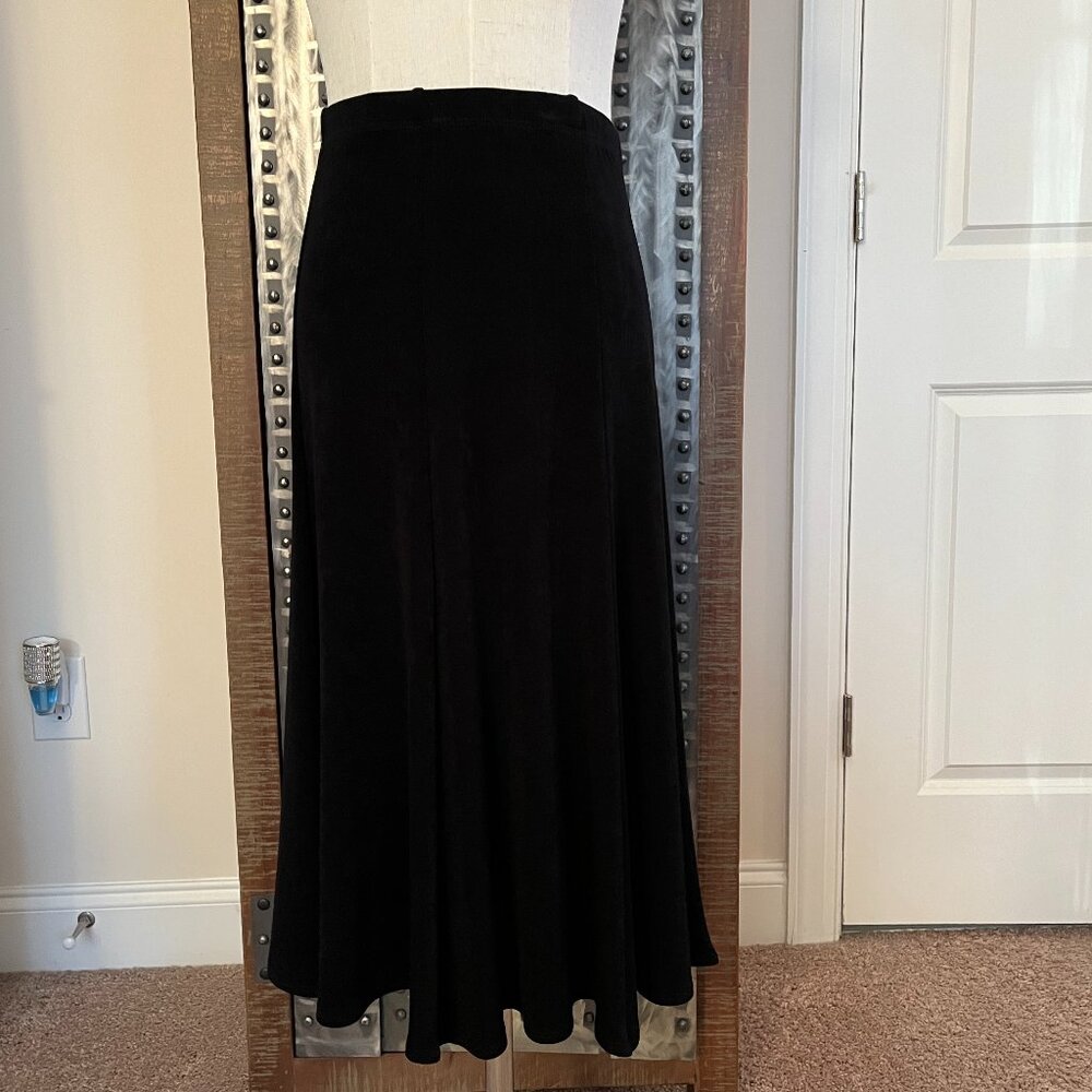 Chico's Travelers Classic Black A-Line Swing Midi Skirt